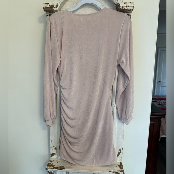 NWT l*space Melissa seashell Mini Dress Size Medium - Picture 8 of 8